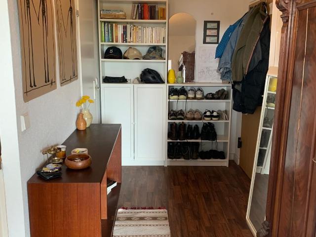 Bright and furnished studio apartment Lichtenberg for 12 weeks English below, Berlin Amsterdam Apartments for Rent
