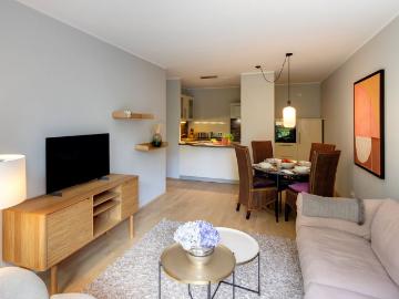 Bright and friendly ground floor apartment for rent