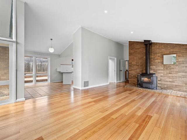 Bright and inviting gem close to all you need
