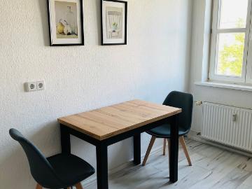Bright and quiet apartment in a green, central location in Berlin Plänterwald, Berlin Amsterdam Apartments for Rent