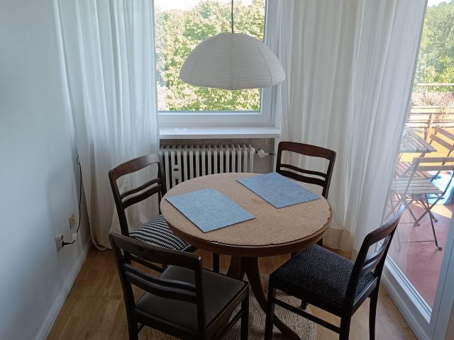 Bright and recently renovated apartment in Reinickendorf, Berlin Amsterdam Apartments for Rent