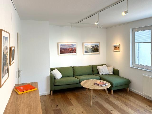 Bright and renovated appartment, w/ Parking garage, excellent location Köln Klettenberg, Koln Amsterdam Apartments for Rent