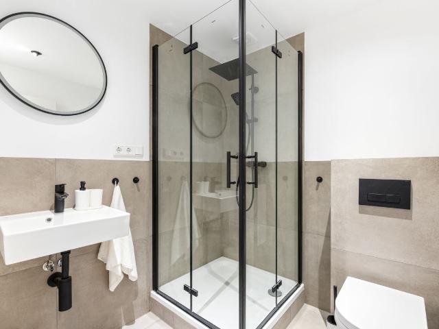 Bright and stylishly furnished 2 room apartment in Bremen Osterholz, Bremen Amsterdam Apartments for Rent