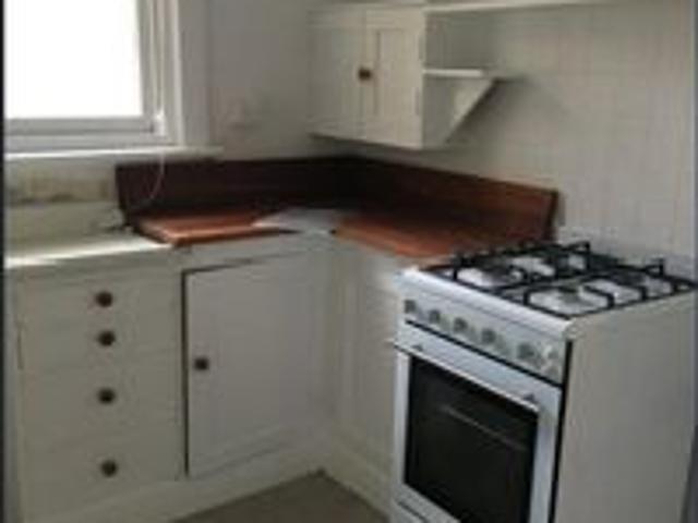 Bright and Sunny 1 Bedroom Unit