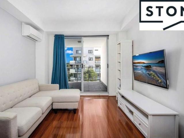Bright And Spacious Modern Two Bedroom Unit