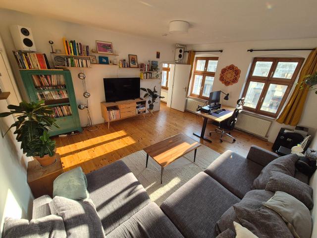 Bright and Spacious Altbau Apartment in the Heart of Kreuzberg Ideal for Couples or Flatshares, Berlin Amsterdam Apartments for Rent