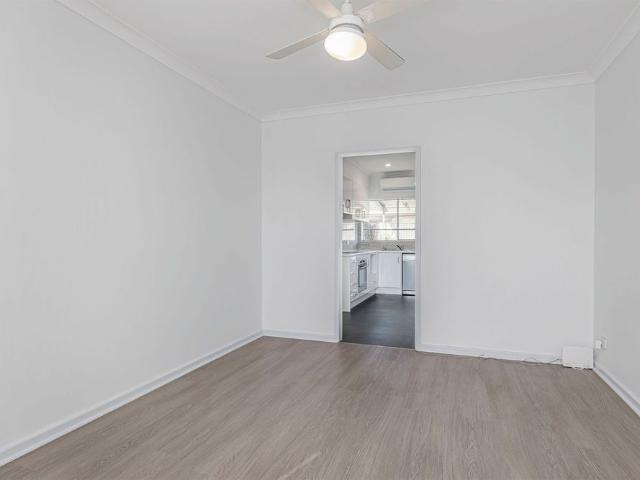 Bright and Spacious Unit!