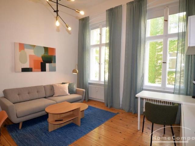Bright and spacious 2 room apartment in Charlottenburg, furnished