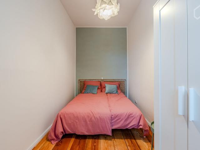 Bright and spacious 4 room apartment, Berlin Amsterdam Apartments for Rent