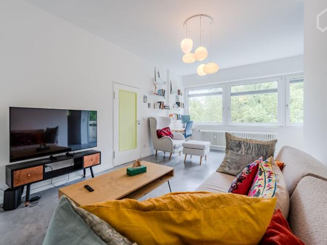 Bright and welcoming apartment in Mehringdamm, Berlin Amsterdam Apartments for Rent