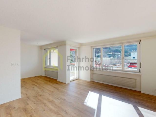 Bright and well maintained 4.5 room apartment in a central location