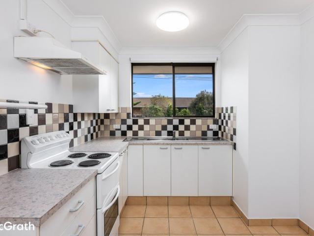 Bright & Airy Unfurnished Unit in Prime Location