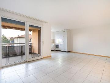 Bright apartment for rent!
