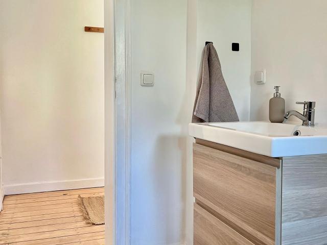 Bright Apartment in central but quiet area, Bochum Amsterdam Apartments for Rent