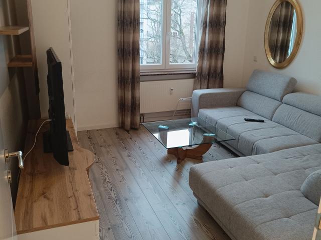 Bright apartment in Frankfurt am Main, Frankfurt Amsterdam Apartments for Rent
