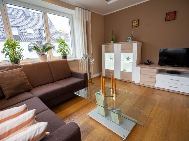 Bright apartment in Paderborn, Paderborn Amsterdam Apartments for Rent