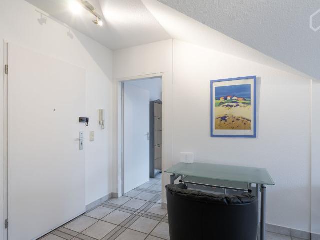Bright apartment in quiet street and superb location Bockenheim, Frankfurt Amsterdam Apartments for Rent