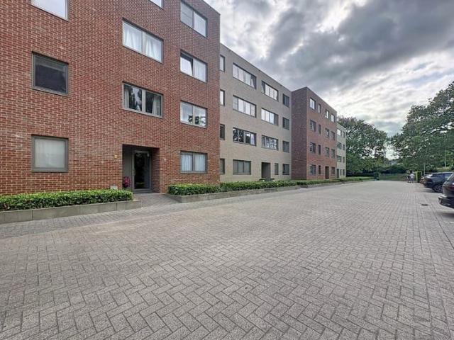 Bright apartment in residential Vilvoorde