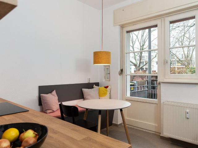 Bright Apartment with Balcony in Weißensee, Berlin Amsterdam Apartments for Rent