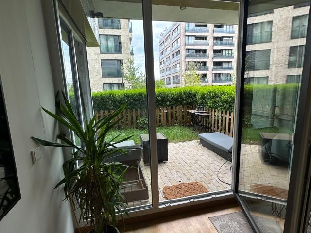 Bright Apartment with Garden in West Berlin