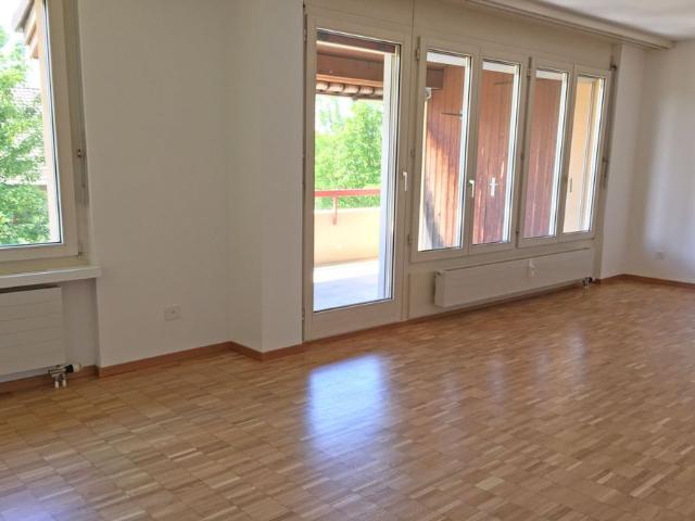 Bright attic apartment – limited until 30.06.2027!