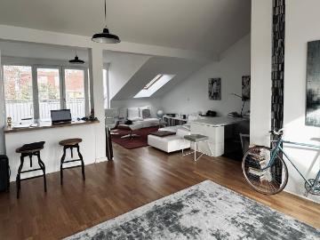 Bright attic loft in Neukölln Berlin, Berlin Amsterdam Apartments for Rent