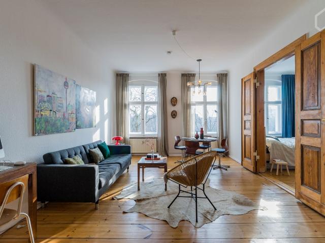 Bright Bohemian Style Park View Appartment in Kreuzberg for Two, Berlin Amsterdam Apartments for Rent