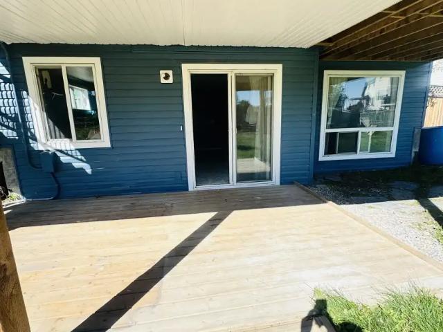 Bright Beautiful Newly Renovated Walkout Basement