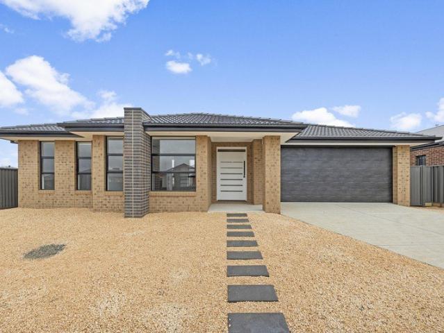 BRIGHT, BEAUTIFUL FAMILY HOME