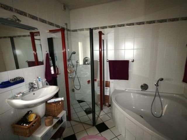 Furnished Apartment with Home Office & Parking – 15 min to Mainz, 10 min to ZDF