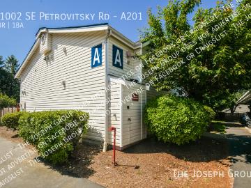 Bright & Beautiful 1 Bed in the Heart of Renton!