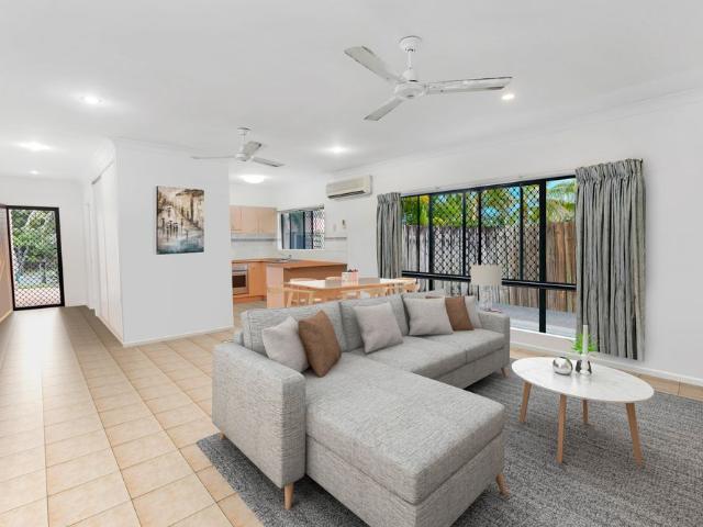 Bright, Breezy & Beautifully Positioned in Kewarra Beach