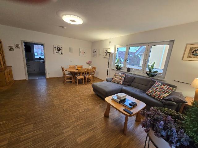 High quality business apartment with balcony, ceiling heating & cooling, close to Lidl in Bad Wimpfen, the IT campus in Bad Friedrichshall, and AUDI in Neckarsulm.