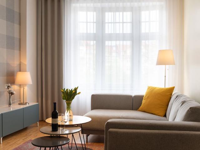 Bright, gorgeous studio with balcony