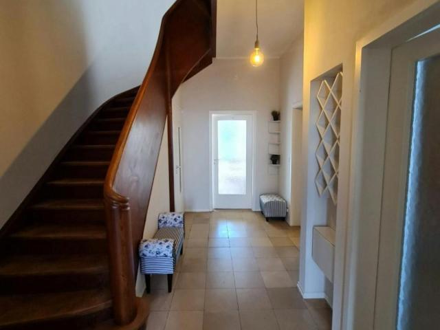 Bright double bedroom in the centre of Bonn