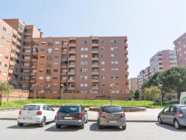Bright double bedroom near the University of Minho