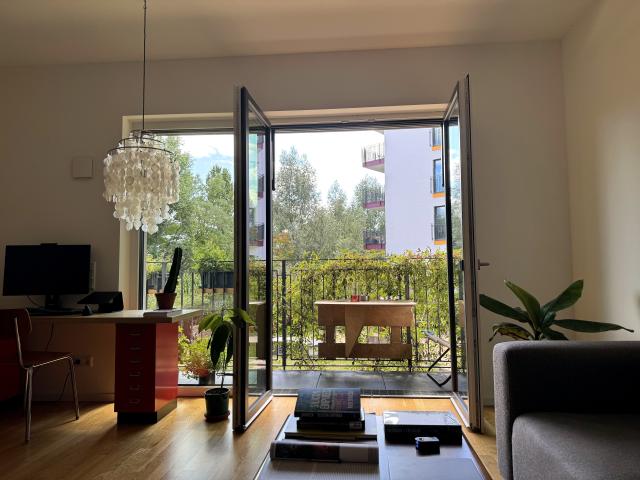 Bright design apartment directly on Gleisdreieckpark 10 min to Brandenburg Gate