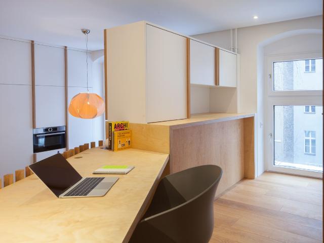 Bright Designer Apartment in Courtyard near Paul Lincke Ufer, Berlin Amsterdam Apartments for Rent