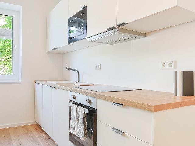 Bright dream apartment on Fürstenplatz*, Dusseldorf Amsterdam Apartments for Rent