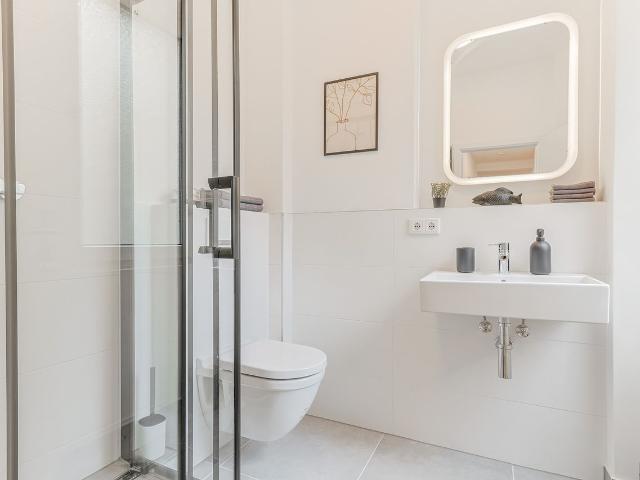 Bright dream apartment on Fürstenplatz*, Dusseldorf Amsterdam Apartments for Rent