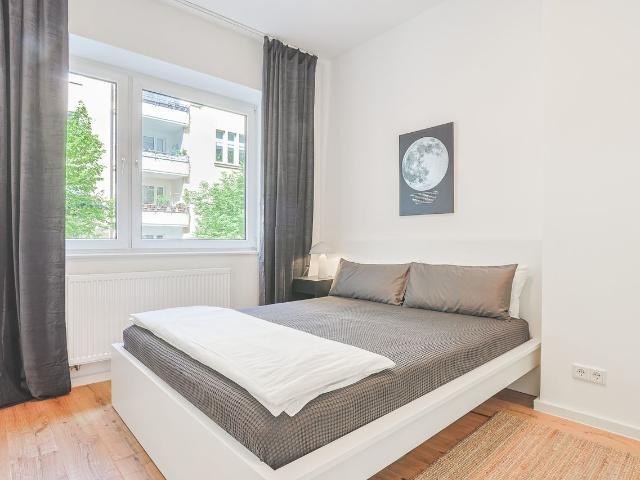 Bright dream apartment on Fürstenplatz*, Dusseldorf Amsterdam Apartments for Rent
