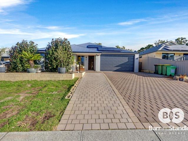 Bright, Energy Efficient Home with Pool in College Grove