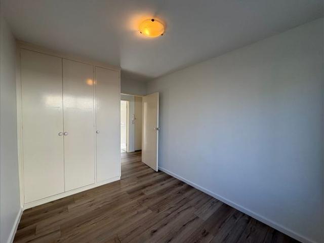 Bright Elwood Apartment with Balcony & Lock Up Garage