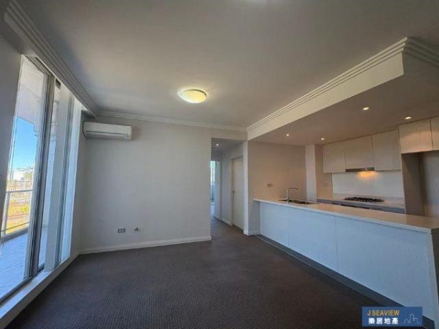 Bright Facing 1 Bedroom + 1 Enclosed Study Room with window & wardrobe + 2 Balcony and 1 Car Space For Sale!