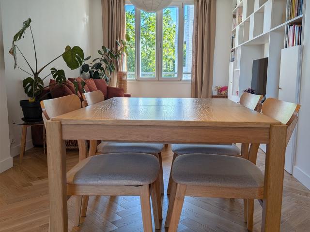 Bright family apartment, Paris Amsterdam Apartments for Rent