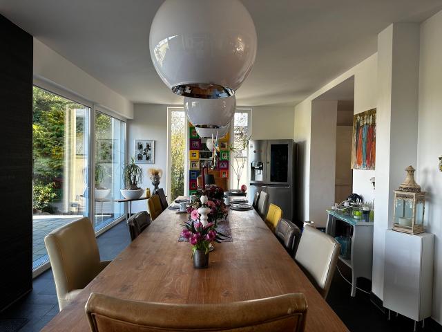 Bright, fantastic suite in Mönchengladbach, Monchengladbach Amsterdam Apartments for Rent