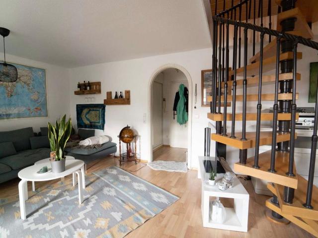 Bright & Fully Furnished Maisonette Apartment – Prime Central Location 01.03.2026 to 01.09.2026, Heilbronn Amsterdam Apartments for Rent