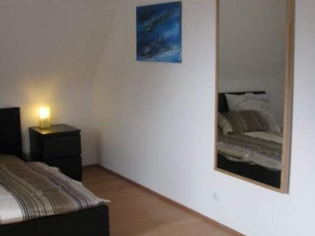 Bright, fully furnished 2 room apartment in Stuttgart Degerloch, quiet, central, incl. WLAN, Stuttgart Amsterdam Apartments for Rent