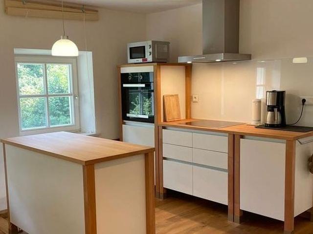 Bright, fully furnished 2 room apartment with balcony in Steinhöring