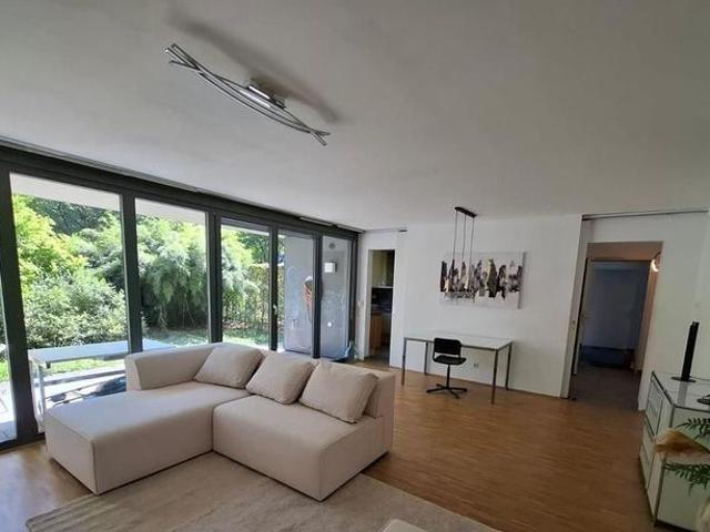 Bright, fully furnished 3 room garden apartment in Schwabing Nord
